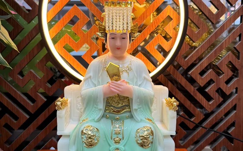 Tượng Mẹ Thiên Hậu 