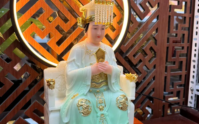 Tượng Mẹ Thiên Hậu 