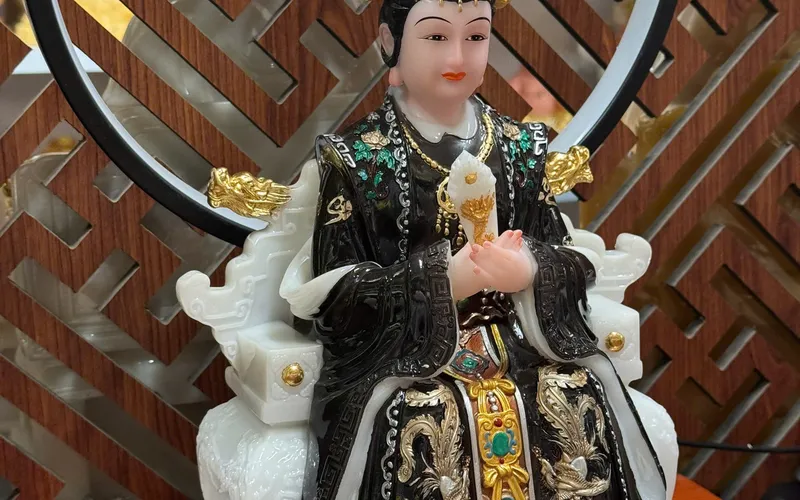 Tượng Mẹ Thiên Hậu  