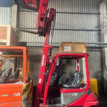 Xe nâng điện 2 tấn FB20A-12