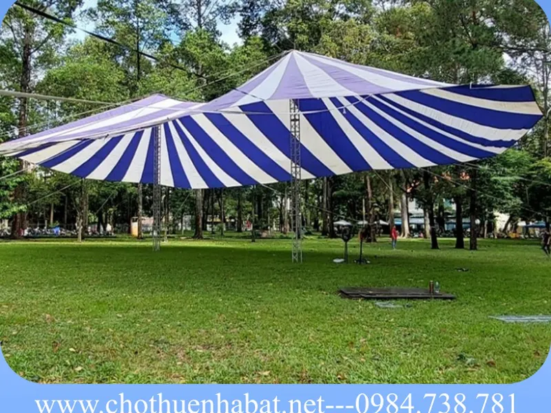 Giá thuê dù che sự kiện