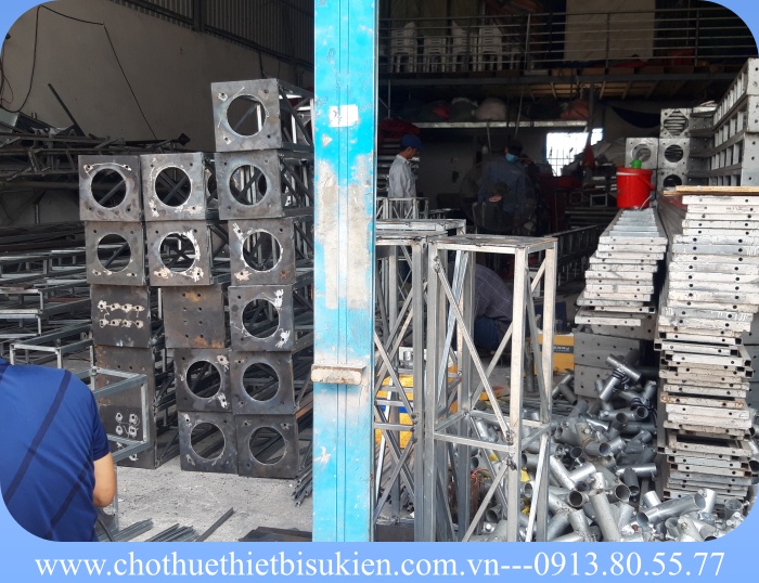 sản xuất nhà bạt không gian