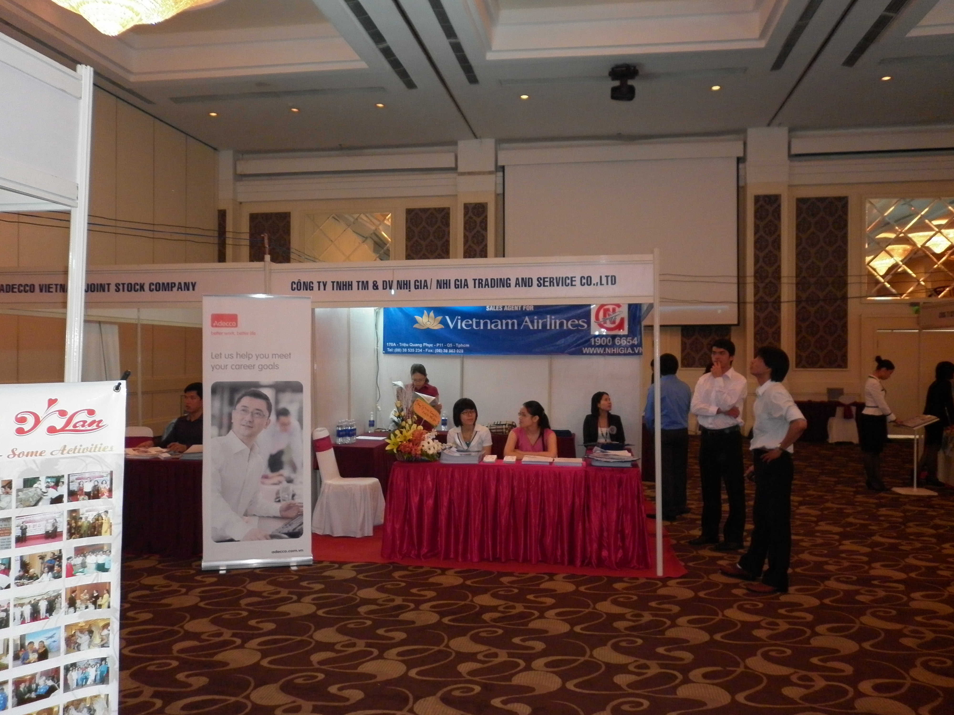 Gian hàng tiêu chuẩn