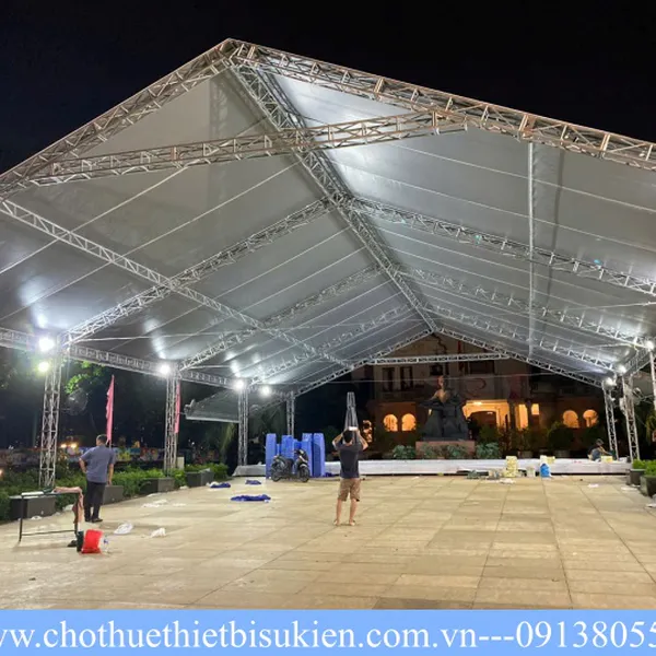 Nhà bạt sự kiện
