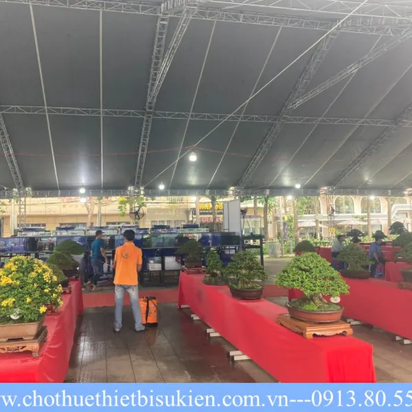 Nhà bạt sự kiện