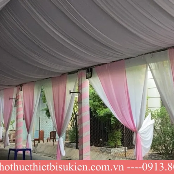 Sản xuất nhà bạt đám cưới