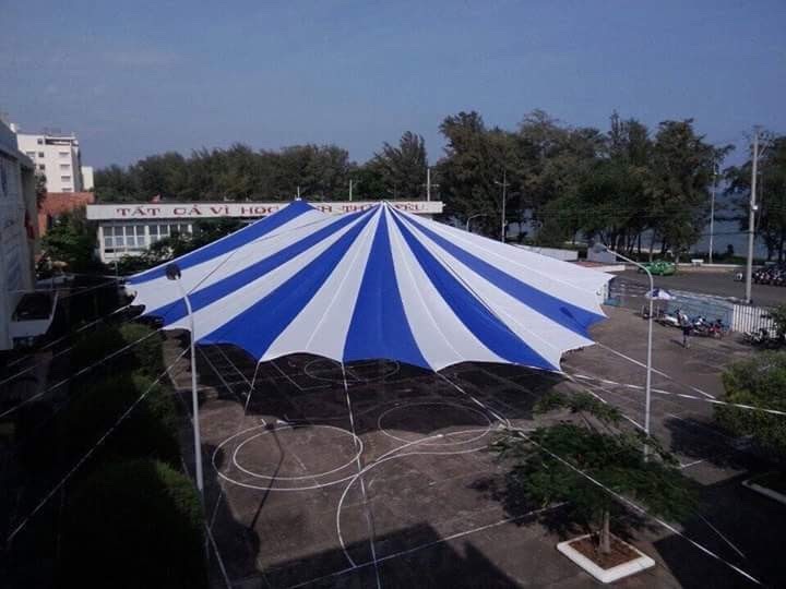 dù che nắng sân trường