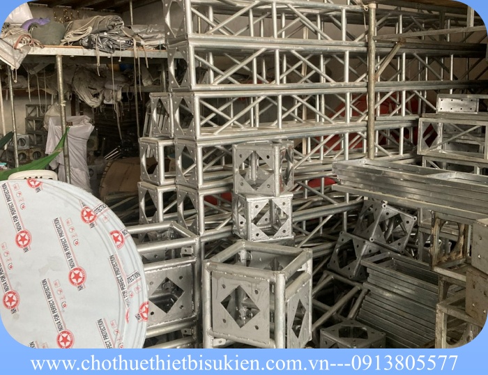 Bán nhà bạt không gian Bán nhà bạt không gian