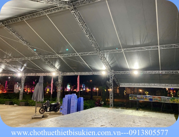 sản xuất nhà bạt không gian