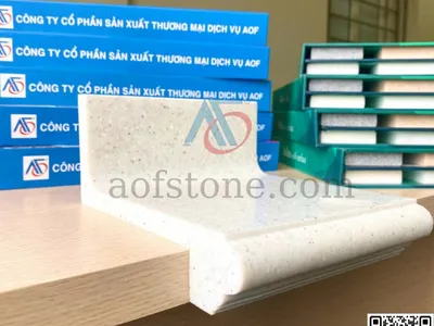 HOÀN THÀNH THI CÔNG VÀ LẮP ĐẶT - BÀN GIAO QUẦY LỄ TÂN BẰNG ĐÁ SOLID SURFACE