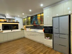 MẶT ĐÁ SOLID SURFACE ĐÚC LIỀN KHỐI – NÂNG TẦM ĐẲNG CẤP KHÔNG GIAN BẾP