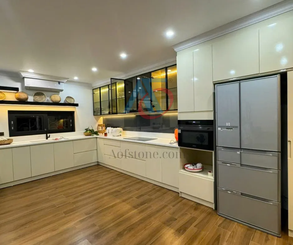 MẶT ĐÁ SOLID SURFACE ĐÚC LIỀN KHỐI – NÂNG TẦM ĐẲNG CẤP KHÔNG GIAN BẾP