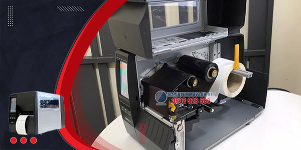 Máy in mã vạch công nghiệp Zebra ZT231 không gian chứa vật liệu in lớn Máy in mã vạch công nghiệp Zebra ZT231 không gian chứa vật liệu in lớn