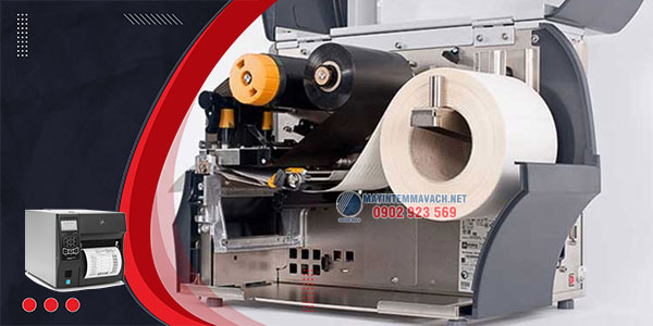 Máy in mã vạch công nghiệp Zebra ZT420 có không gian bên trong rộng Máy in mã vạch công nghiệp Zebra ZT420 có không gian bên trong rộng