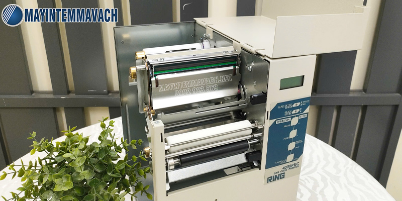 Máy in mã vạch công nghiệp RING 4012PEC mang đến độ bền và sự ổn định Máy in mã vạch công nghiệp RING 4012PEC mang đến độ bền và sự ổn định
