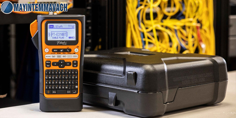 Máy in nhãn di động Brother PT-E310BT công cụ đánh dấu hàng đầu Máy in nhãn di động Brother PT-E310BT công cụ đánh dấu hàng đầu