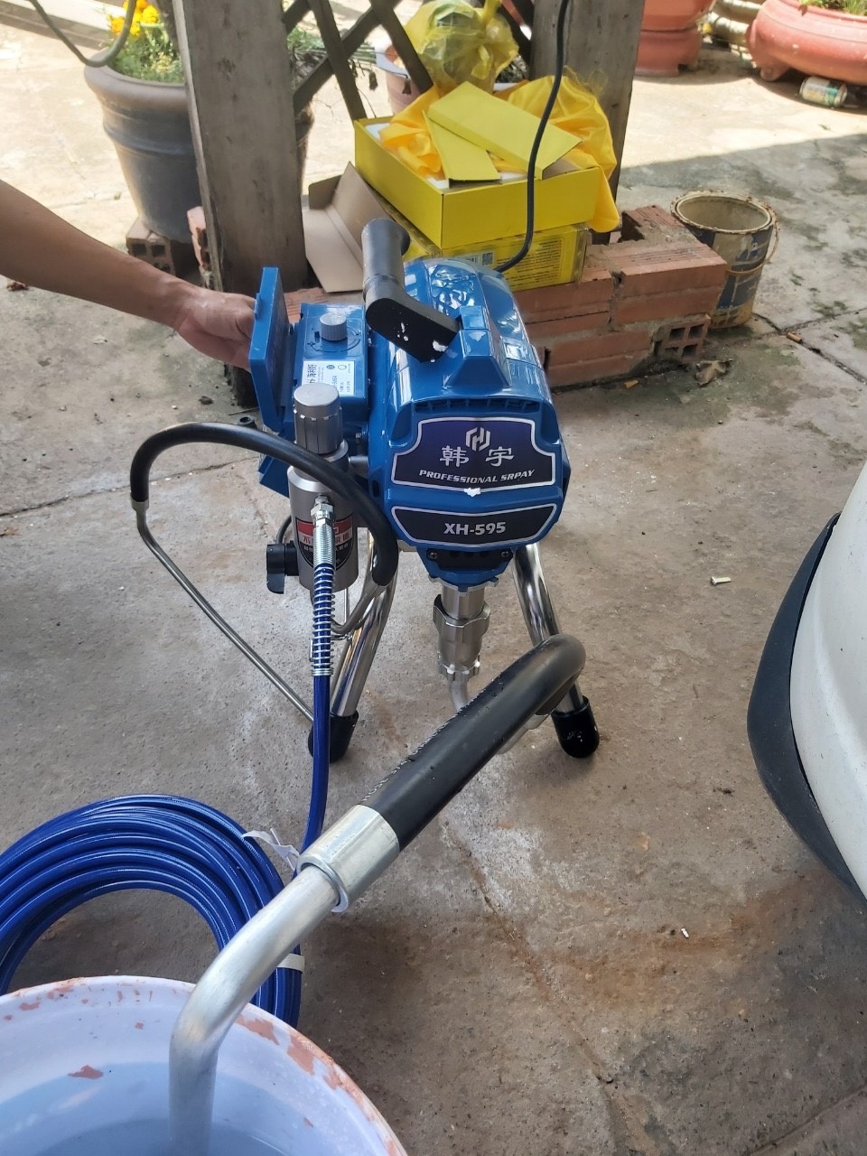 Máy phun sơn dầu công nghiệp