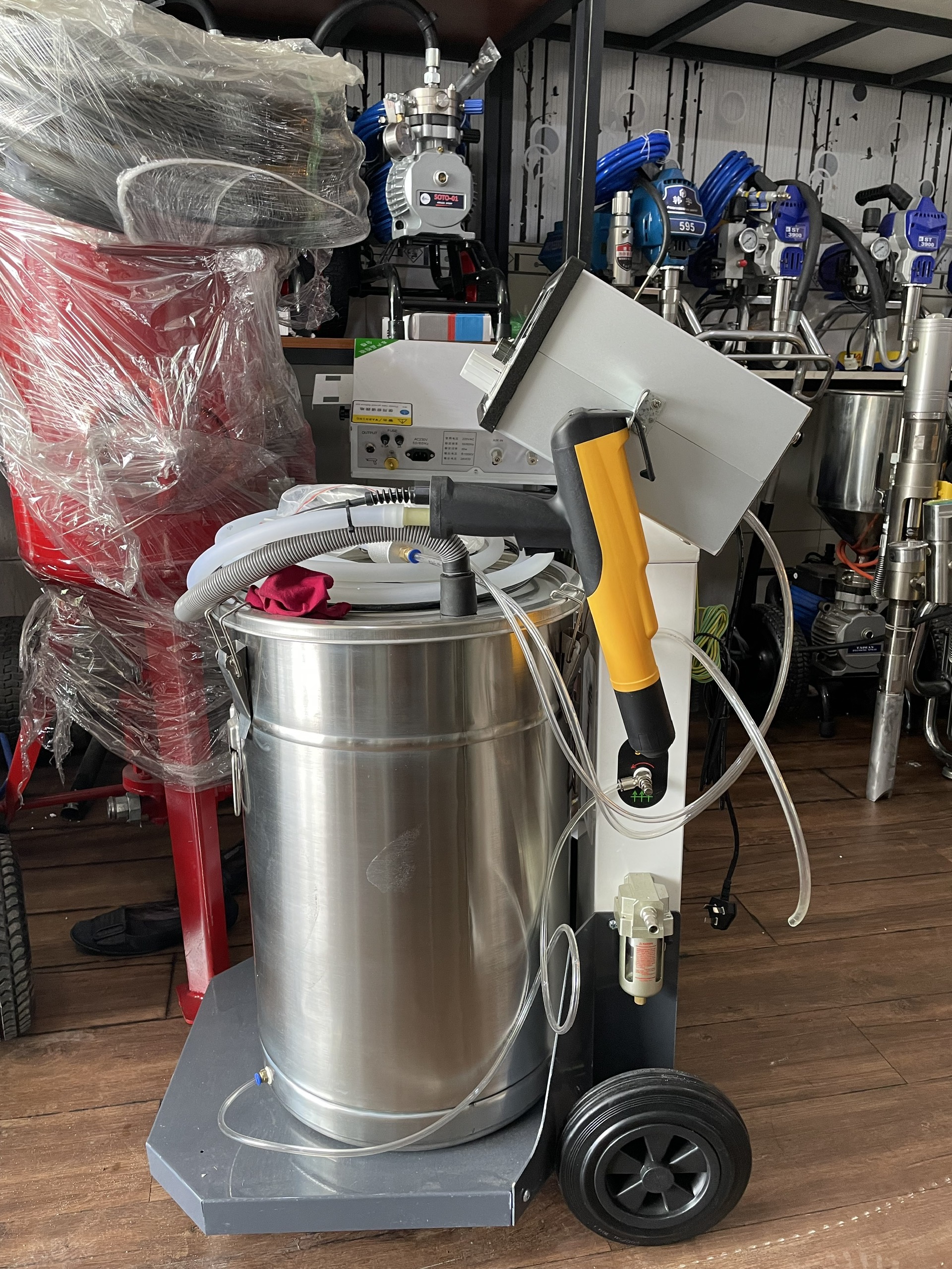 máy phun sơn giá rẻ