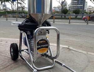 Máy phun bột bả và máy phun sơn khác nhau thế nào?