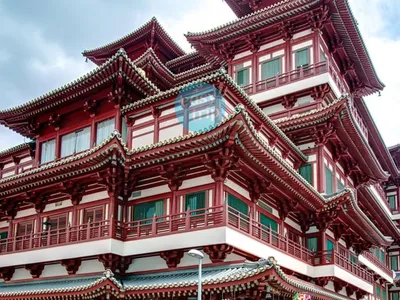 THE WHOLE WORLD IN SINGAPORE