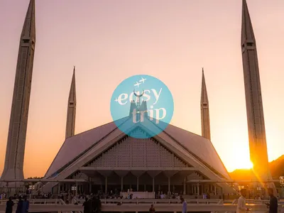 GOLDEN PAKISTAN