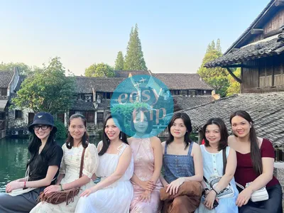 JIANGNAN LOVE POETRY