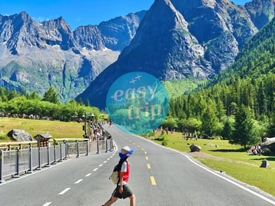 ĐẠO THÀNH Á ĐINH - TUYỆT TÁC MIỀN SƠN CẢNH