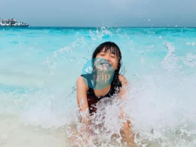MALDIVES 'SEA-CRET' ISLAND