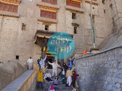 LADAKH - FALL INTO THE OTHERWORLDLY
