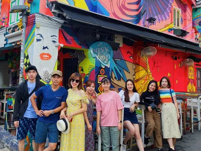 THE WHOLE WORLD IN SINGAPORE