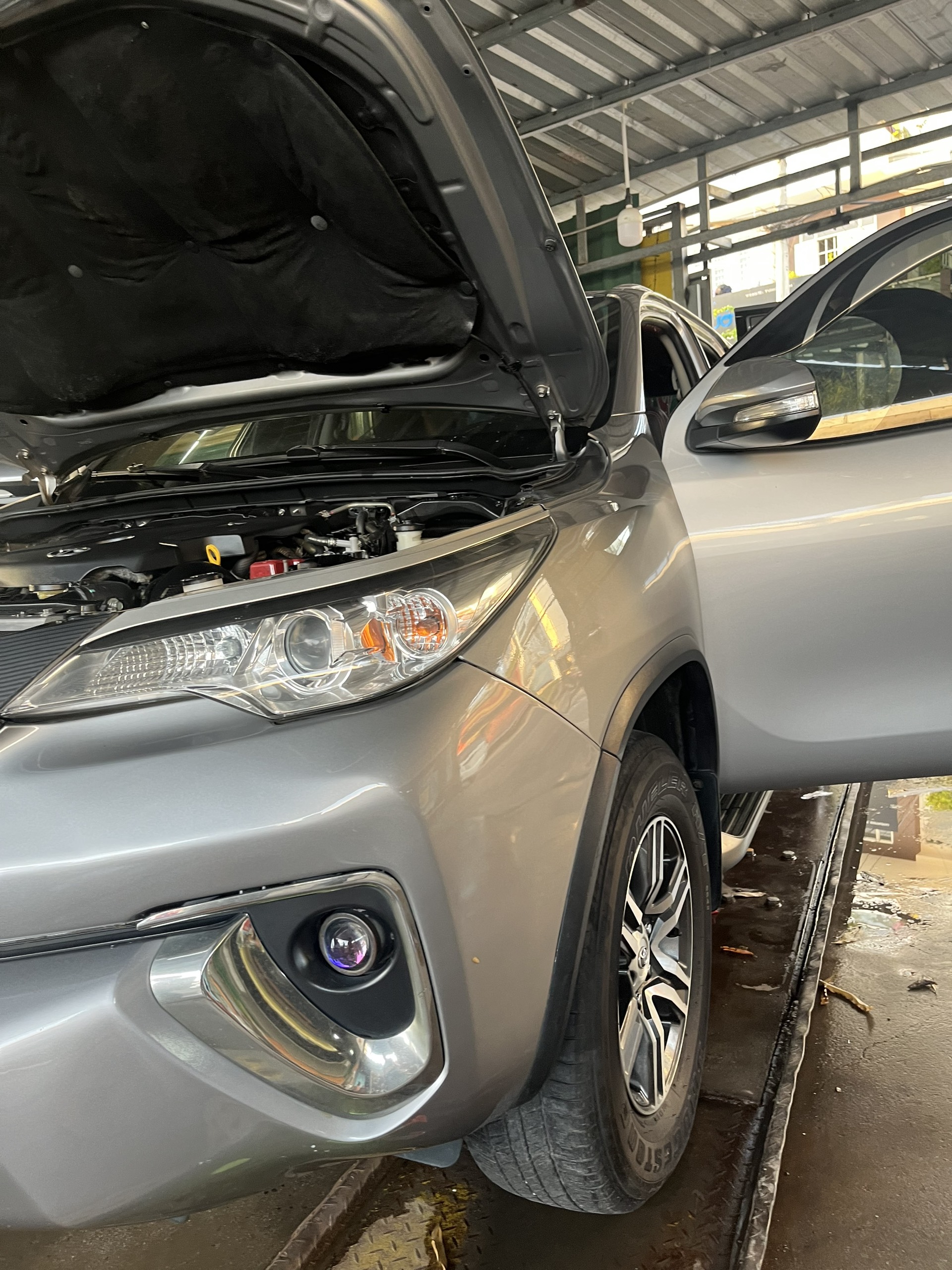 Ổ tô cũ Fortuner đời 2017 Ổ tô cũ Fortuner đời 2017