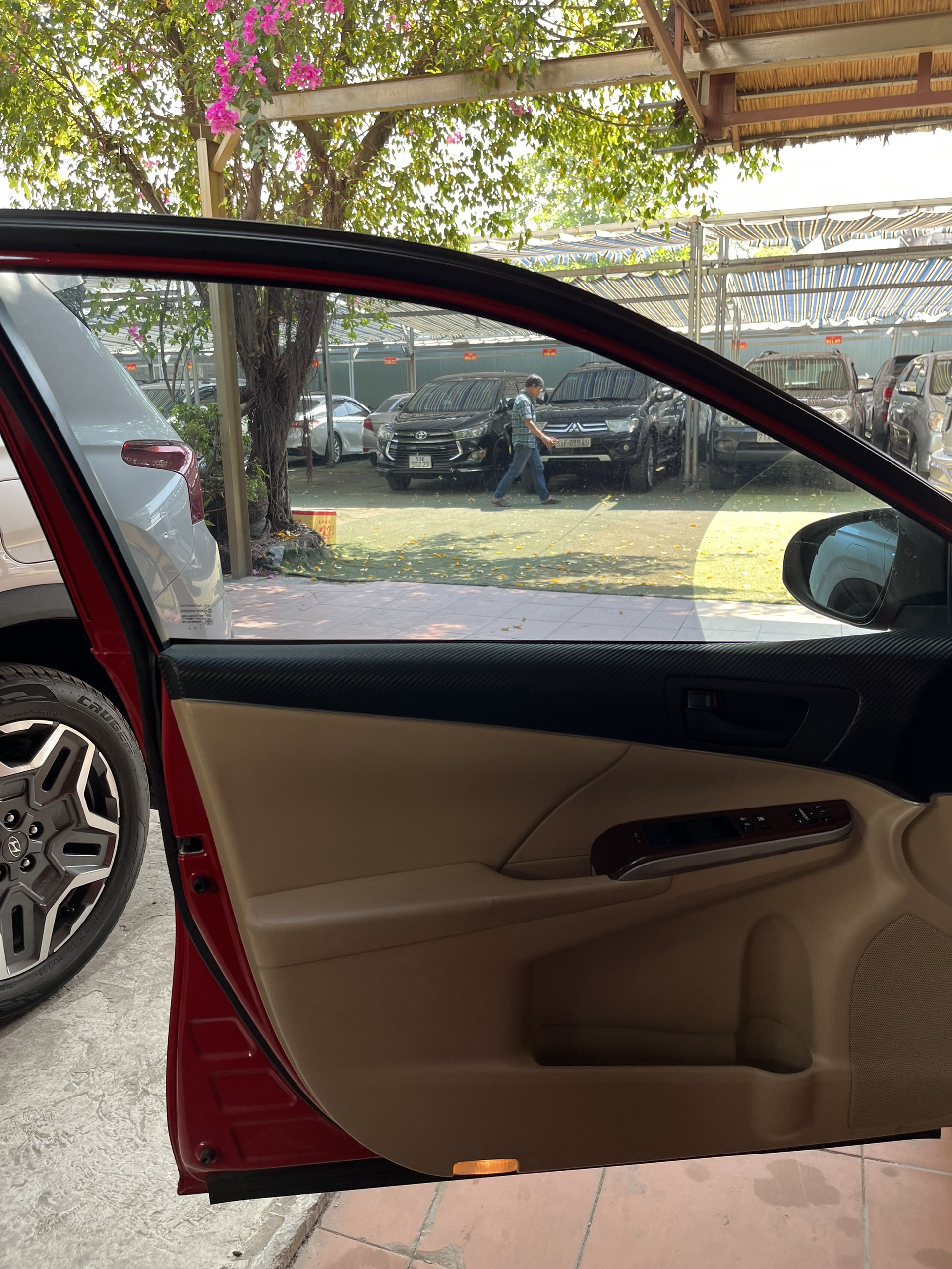 xe ô tô cũ toyota camry 2.0 đời 2014 xe ô tô cũ toyota camry 2.0 đời 2014