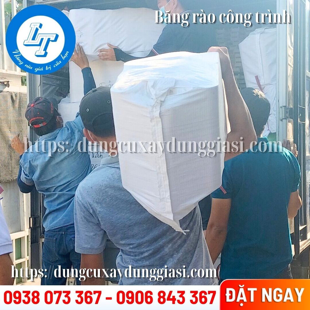 Lên hàng cho khách sỉ
