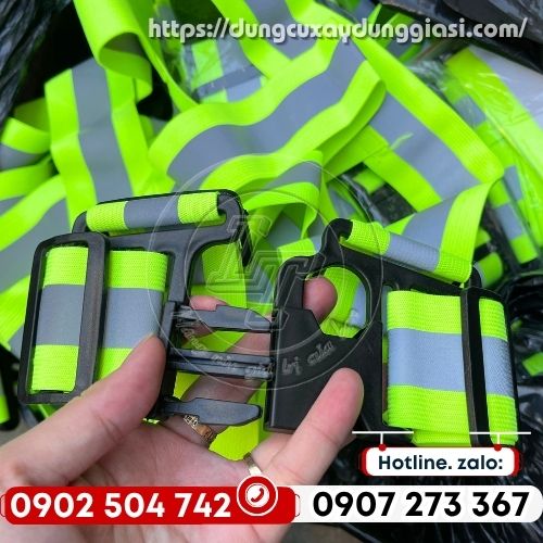 Áo dây phản quang có thiết kế khoá cài