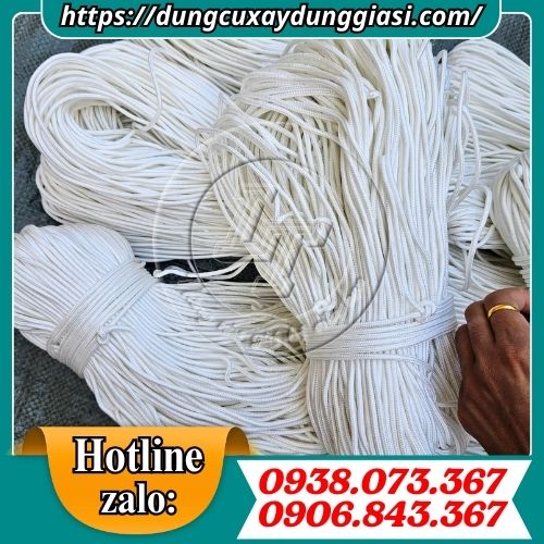 Dây dù trắng tròn