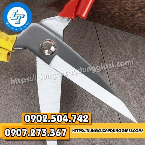 Lưới kéo sắc bén