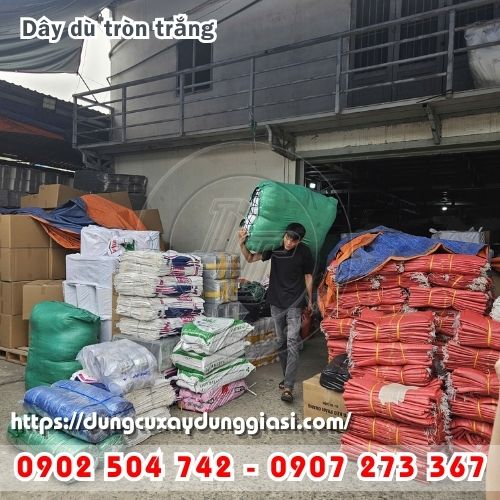 Lên hàng dây dù tròn trắng cho khách HCM