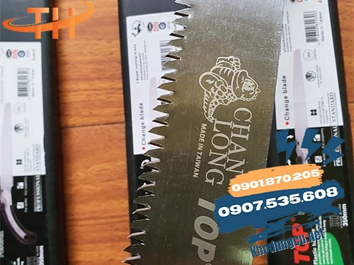 Cưa top cầm tay cắt cành cây Cưa top cầm tay cắt cành cây