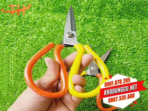 Kéo cán bọc nhựa vàng đỏ Kéo cán bọc nhựa vàng đỏ