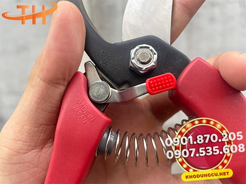 Dễ dàng thao tác Kéo cắt tỉa cành số lượng lớn