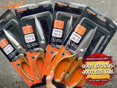 Kéo làm bếp SK Nhật Bản giá rẻ