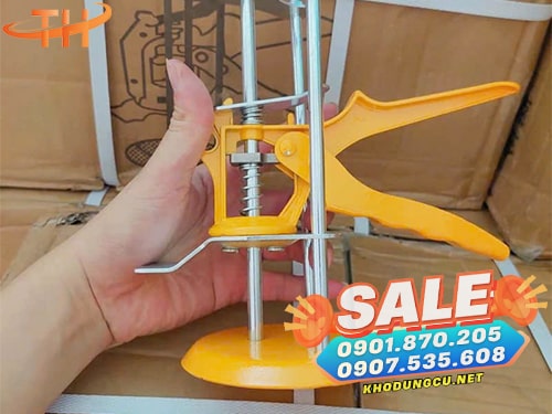 Kích kê gạch ốp tường Kích kê gạch giá tốt