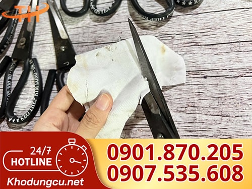 Kéo cán đen Mua kéo cán đen chất lượng