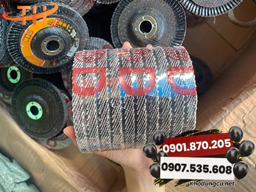 Đĩa nhám xếp Thùng đĩa nhám xếp