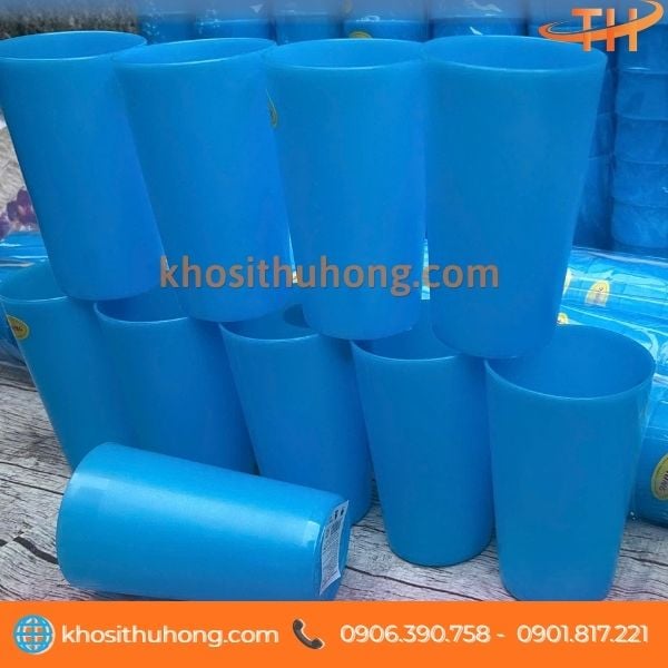 Ly nhựa trà đá xu hướng sử dụng tại các quán Ly nhựa trà đá xu hướng sử dụng tại các quán