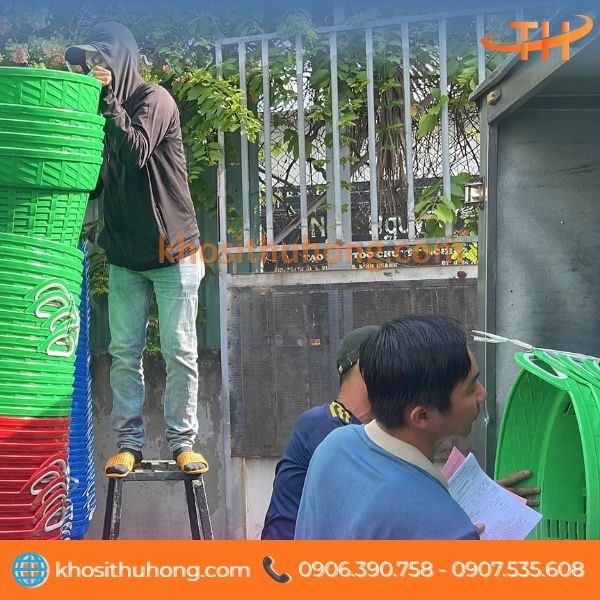 Thu Hồng – Đơn Vị Phân Phối Cần Xé Nhựa Đựng Trái Cây Giá Sỉ Thu Hồng – Đơn Vị Phân Phối Cần Xé Nhựa Đựng Trái Cây Giá Sỉ