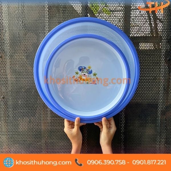 Mâm nhựa đựng thức ăn họa tiết con vật sinh động Mâm nhựa đựng thức ăn họa tiết con vật sinh động