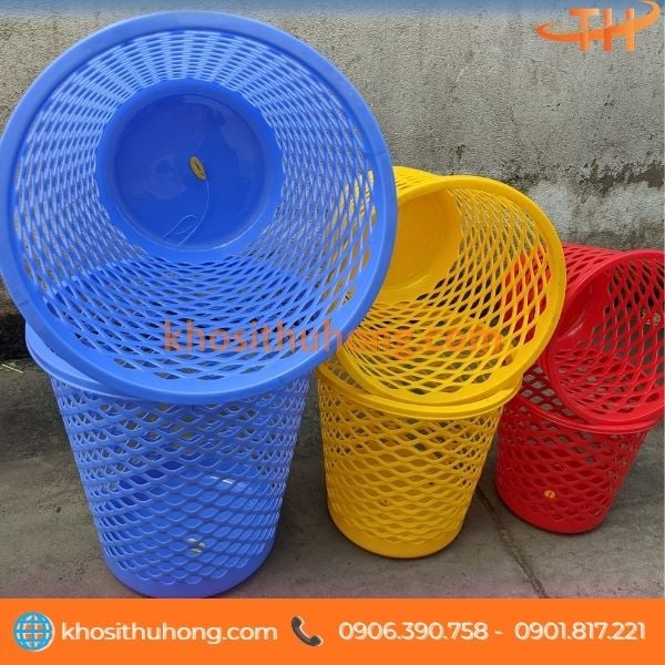 Sọt rác nhựa có thiết kế miệng sọt rộng dễ dụng Sọt rác nhựa có thiết kế miệng sọt rộng dễ dụng