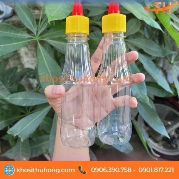 Kích thước gọn đầu rót nhỏ phù hợp đựng nước chấm Kích thước gọn đầu rót nhỏ phù hợp đựng nước chấm