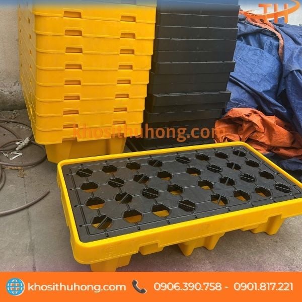 Thu Hồng nhà cung cấp pallet chống tràn dầu hóa chất giá rẻ Thu Hồng nhà cung cấp pallet chống tràn dầu hóa chất giá rẻ